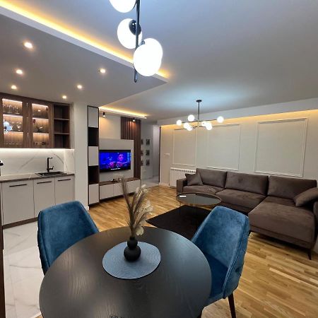 Lilly Lux Apartman Bijeljina Kültér fotó